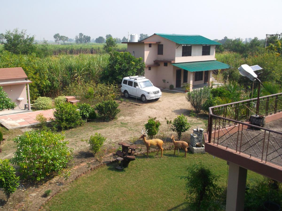V Resorts Dudhwa Wilderness Camp Lakhimpur Exterior foto