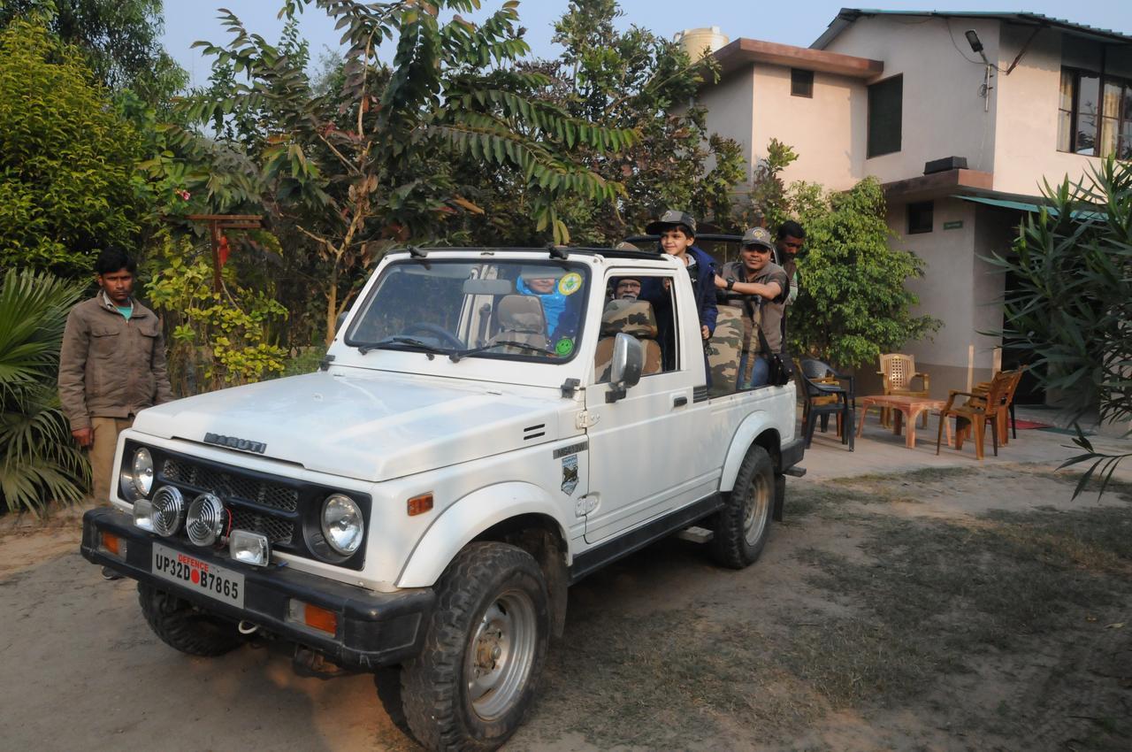 V Resorts Dudhwa Wilderness Camp Lakhimpur Exterior foto